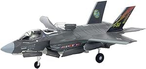 The Ultimate Gift for Aviation Enthusiasts: 1/72 Scale US Army F-35 Lightni