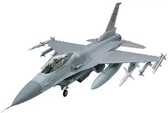 TAMIYA 1/32 F-16CJ Fighting Falcon, TAM60315: The Ultimate Flight Experienc