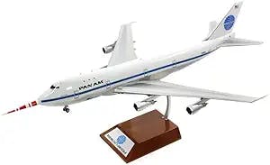 Flying high with Inflight 200 PAN AM 747-100 N732PA Clipper Storm King with