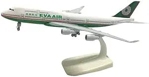 LUKBUT Gliding Ratio of Painted Artworks for: 20cm EVA Boeing 747 Model Aircraft Model Aircraft Die Casting Metal 1/300 Ratio Aerodynamic Design