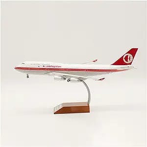 APLIQE Aircraft Models 1:200 Fit for 9M-MPP Malaysia Airlines Aircraft 747 B747-400 Model with Base Landing Gear Collection Gift Graphic Display
