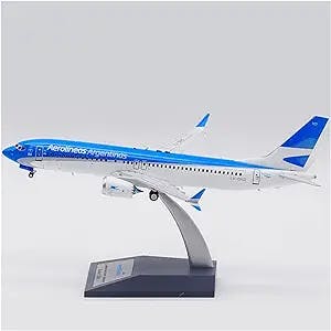 HATHAT Alloy Resin Collectible Airplane Models Die Casting 1: 200 Scale Aircraft Model Alloy Air Argentina Boeing B737-8MAX LV-GVD Decoration Collection 2023 2024