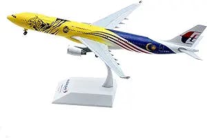 HATHAT Alloy Resin Collectible Airplane Models for: Die-Casting 1 200 Simulation Malaysia Airlines A330-300 9M-MTG Alloy Aircraft Model Decoration Collection 2023 2024