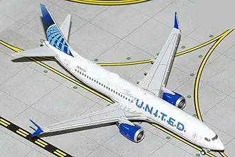 Flying High with the GeminiJets United Airlines Boeing 737 MAX 8: A Review 