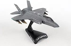 Top Guns, This F-35 Lightning II diecast model will leave you wanting more!