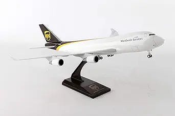 Daron Skymarks Ups 747-400F Airplane Model Building Kit with Gear 1/200-Scale, White,black